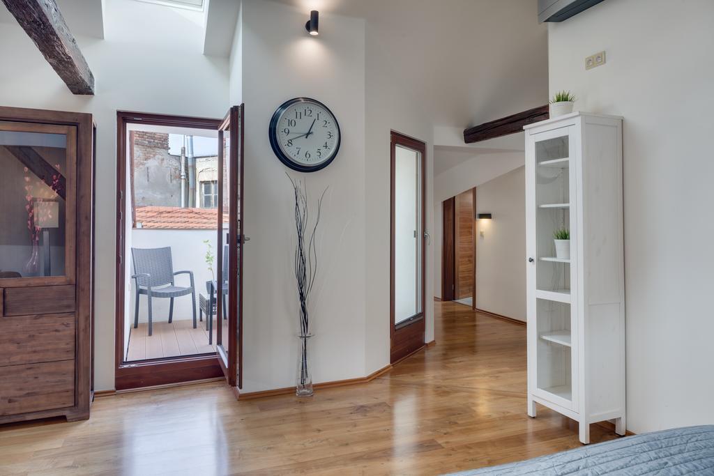 Michalska - Old Town Apartment ปราก ภายนอก รูปภาพ